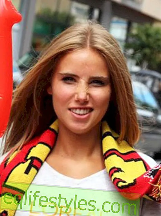 That's why football fan Axelle Despiegelaere lost her modeling contract