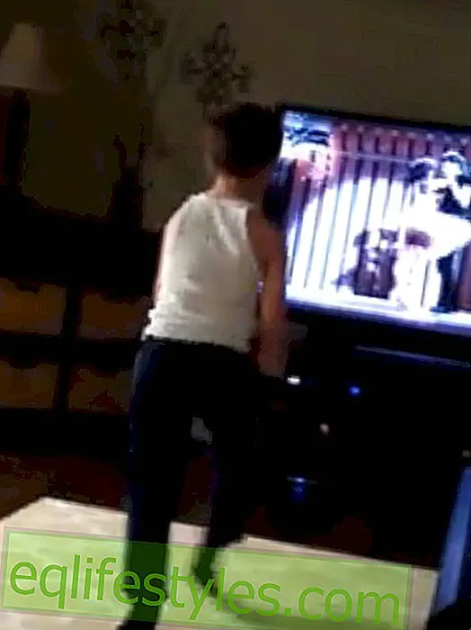 Supervideo: Kahdeksan vuoden ikäinen tanssi kuten Patrick Swayze "Likaisessa tanssissa"