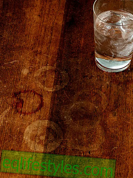 Mega τέχνασμα: Πώς να καθαρίσετε το ξύλινο τραπέζι