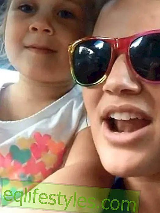 Video: Dueto glamoroso de madre e hija