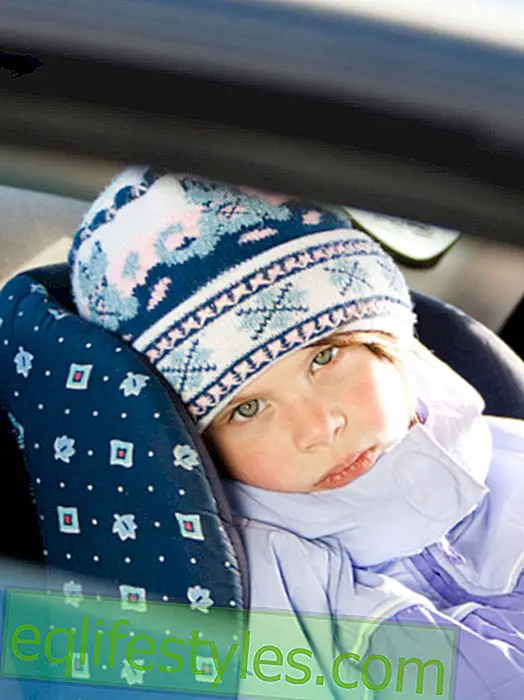 ADAC warns: It is dangerous to strap on children in winter jackets