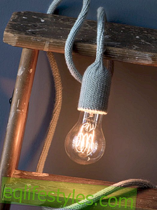Simply knit the lamp holder yourself