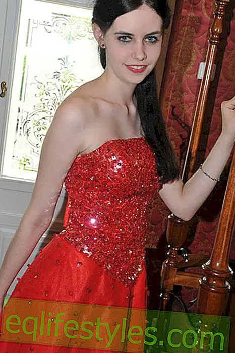 Jacqueline Thießen as Snow White at the prom