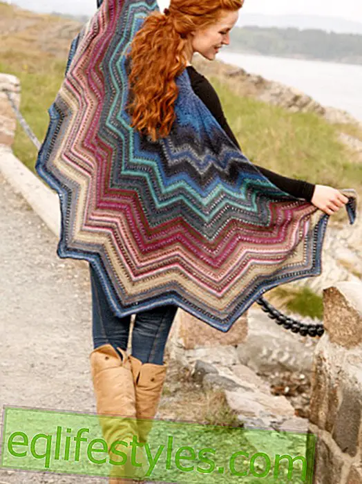 Knitting in the fallTutorial for a beautiful shawl