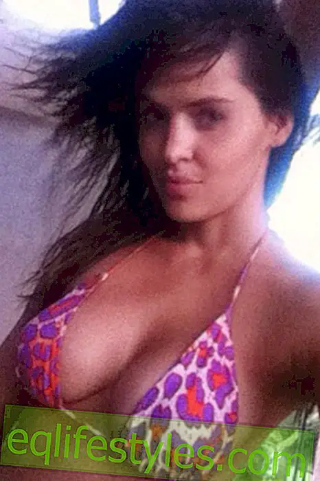 Hana Nitsche ampuu kuuma bikinit-selfie