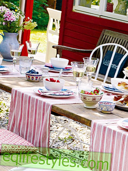 스웨덴 스타일의 테이블 장식