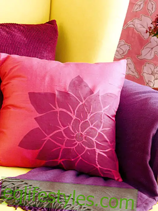 živjeti: Ljubazni jastuk s cvijetom da napravite sami