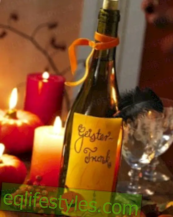 Halloween: botella de vino para poción espiritual
