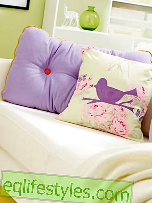 DIY tutorial for a colorful pillowcase