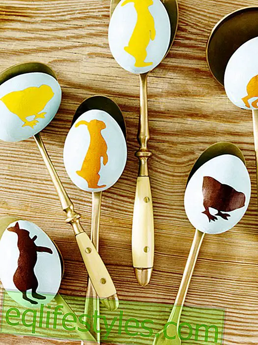Stick Easter Eggs: It's that easy