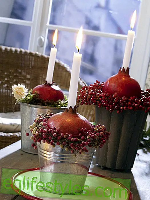 Pomegranate deco with candles