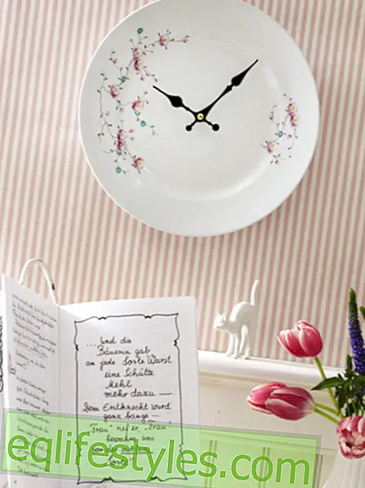 Imitation: An old plate becomes a pretty clock