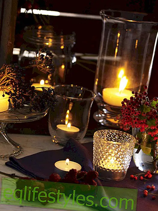 Tealights with berries