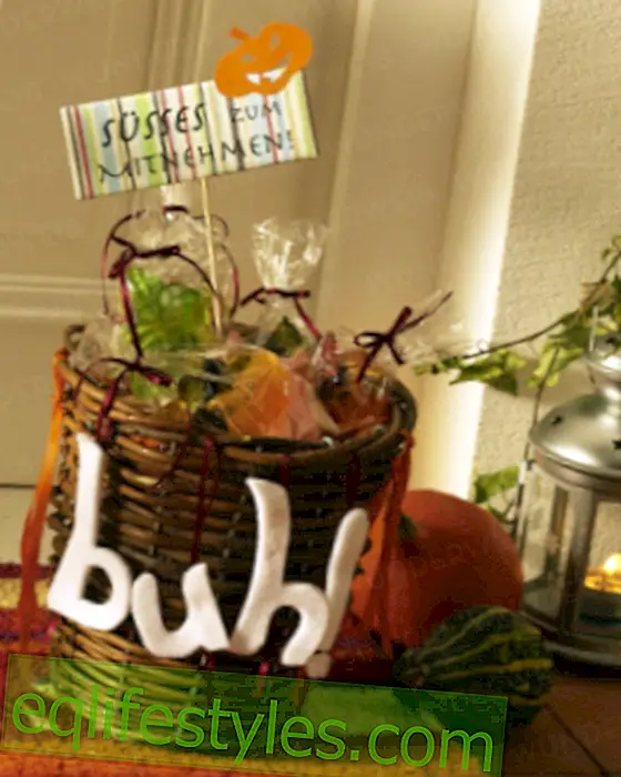 live: For children Halloween: Make your own basket for sweets