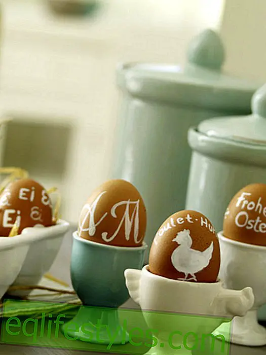 Easter eggs with white motives